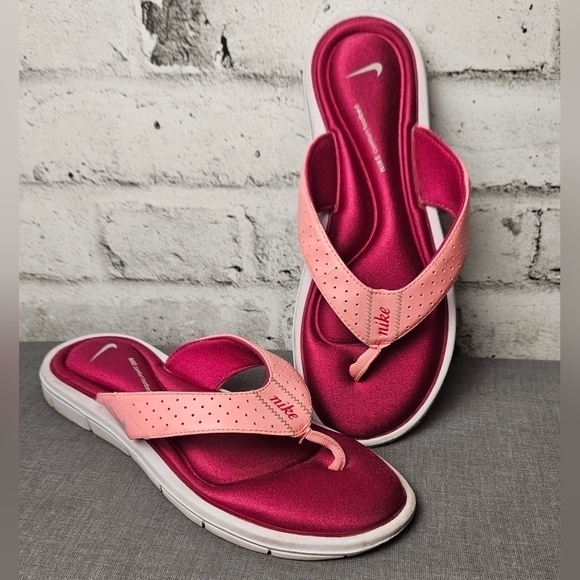 NIKE Women's Comfort Thong Sandal White/Pink - Picture 1 of 7